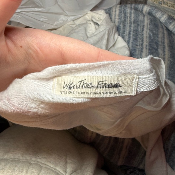 We The Free White Long Sleeve V-Neck Top - Picture 3 of 3